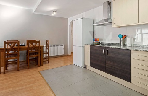Gudar Apartment | Belvilla by OYO Apartment in Gudar