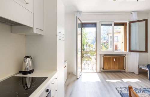Solcio Apartment | Belvilla by OYO Appartamento Lesa