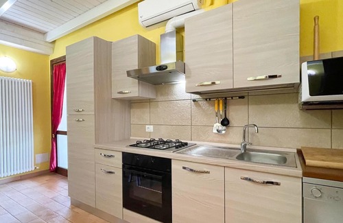 Urbania House | Belvilla by OYO Bach