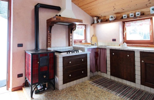 Transacqua Ski Chalet | Belvilla by OYO Baita Rina