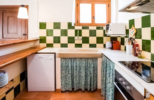 Pira Cottage | Belvilla by OYO Cal Capdevila 1