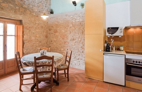 Pira Apartment | Belvilla by OYO Cal Capdevila 2