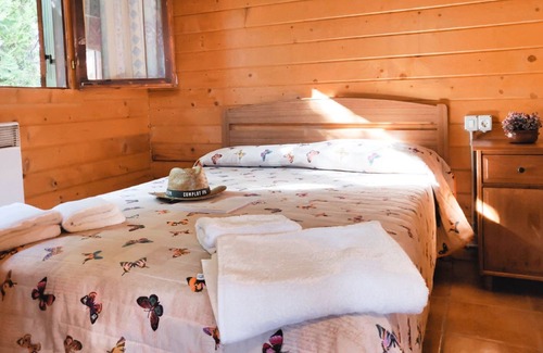 Prades House | Belvilla by OYO Camping Prades 3