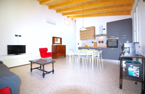 Solarino House | Belvilla by OYO holiday home with private pool