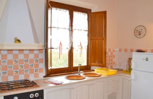 Stabbia House | Belvilla by OYO Holiday home with pool in Stabbia
