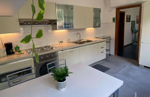 Sale Marasino Villa | Belvilla by OYO Villa Olivella