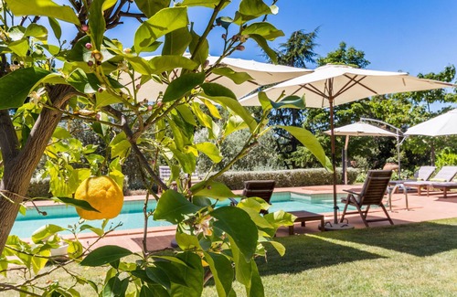 Ripatransone Villa | Belvilla by OYO Villa Limoni Dieci