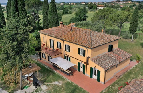 Marciano della Chiana Villa | Belvilla by OYO Scenic Villa with Private Pool