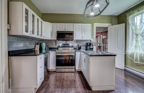 Carbonear House | Bemister's Manor