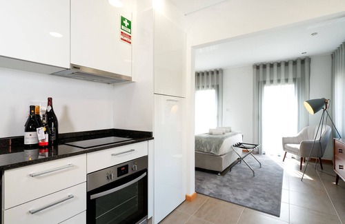 Viseu Hotel | Bemyguest - Loft Guest House Jardim das Mães Charming