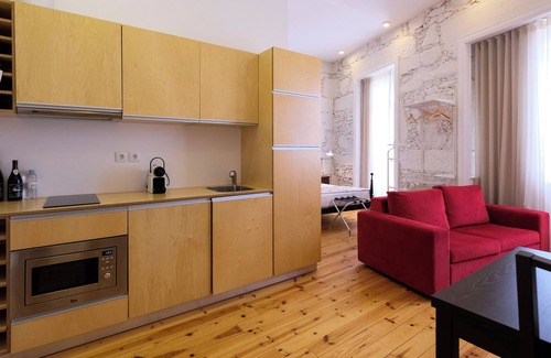 Viseu Hotel | Bemyguest - Loft Guest House Jardim das Mães Charming