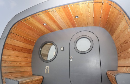 Alloa Cabin | BEN CLEUCH ANTHROPOD, romantic, with hot tub in Clackmannan
