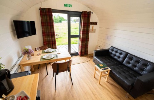 Fort William House | Ben Nevis Pod in the town of Fort William