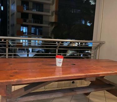 Durban Point Apartment | Ben's Stylish Lake View Apartment