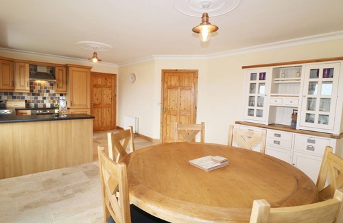 Tullaghan House | BENBULBEN VIEW, pet friendly in Tullaghan, County Leitrim