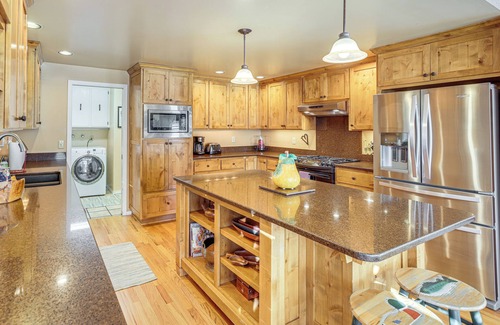 Southeast Bend House | Bend Golf & Country Club Vacation Home