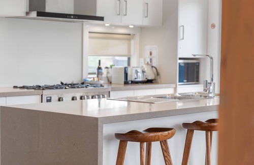 Eaglehawk House | Bendigo Lakeside Accommodation