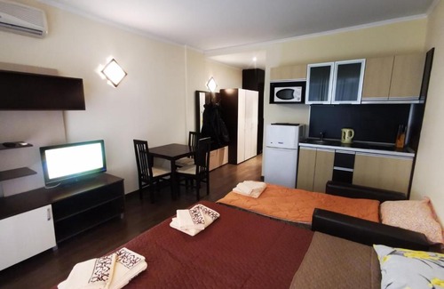 Golden Sands Apartment | Bendita Mare Apartmant