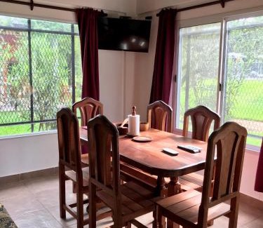 Colon Cabin | Bendito Alcázar Cabañas