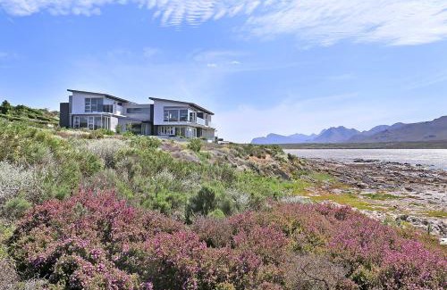 Fisherhaven Villa | Benguela Cove - Lagoon House