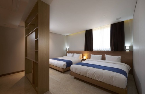 Yangsan Hotel | Benikea Yangsan Hotel