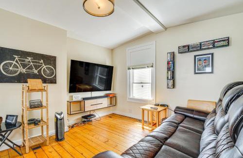 Bennington House | Bennington Gem with Smart TV Near Historic District!