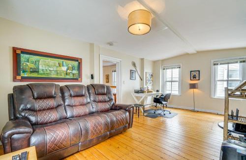Bennington House | Bennington Gem with Smart TV Near Historic District!