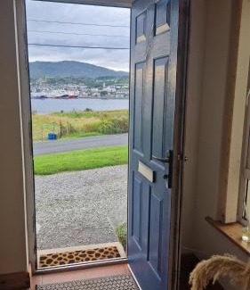 Killybegs House | Benroe House - 5 bedrooms