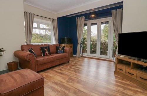 Gosforth House | Benstead Cottage
