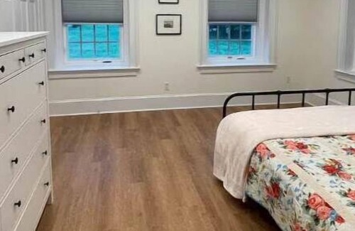 Stanfordville Apartment | Bentley Field House Suite near Rhinebeck
