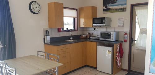 Hawarden House | Bentleys Country Stay