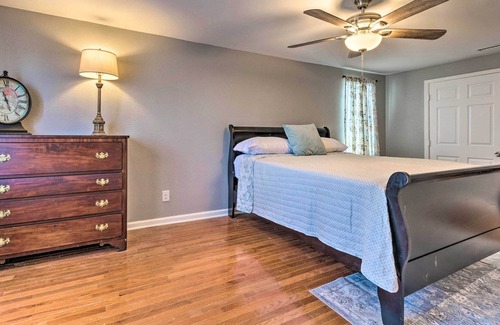 Benton Cottage | Benton Vacation Rental w/ Deck & Fire Pit!