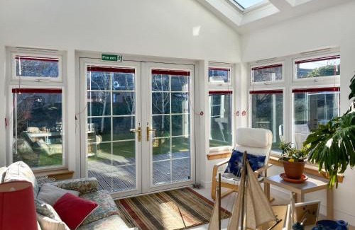 Montrose House | Bents Retreat