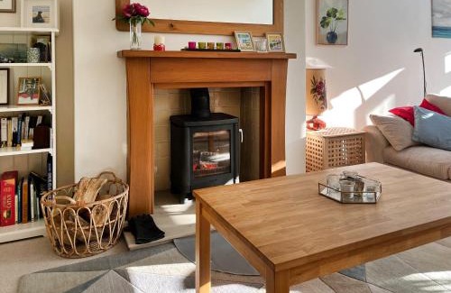 Montrose House | Bents Retreat