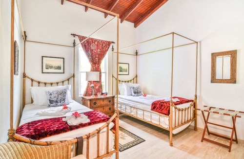 Friendship Resort | Bequia Palm Villa - Four Bedroom Resort, Sleeps 7