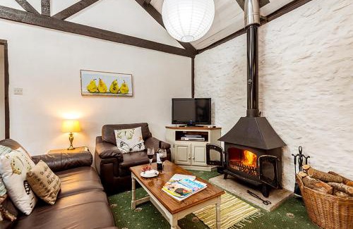 Whitchurch Canonicorum House | Berehayes Cottages