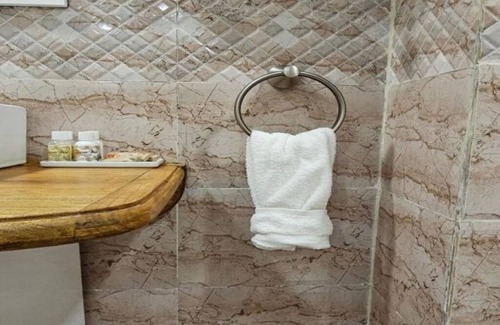 Castara Bed & Breakfast | Beres Vale Apartments - Double Roomn