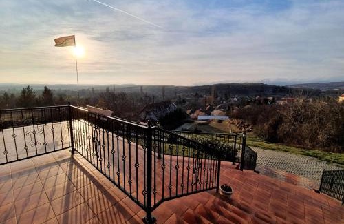 Cserepfalu House | Berezdtető Vendégház