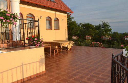 Cserepfalu House | Berezdtető Vendégház
