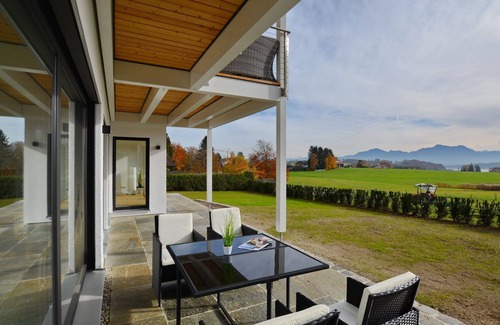 Breitbrunn a. Chiemsee Apartment | Berg- und Seeblick, Deutschland