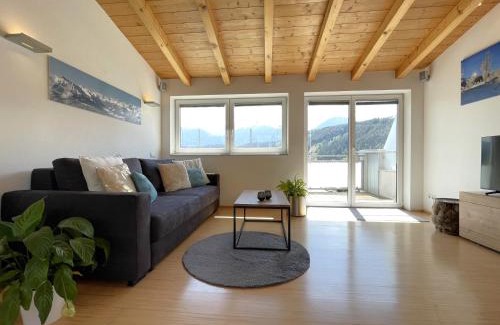 Zirl Apartment | Bergblick rundum Zirl by Base&Beyond