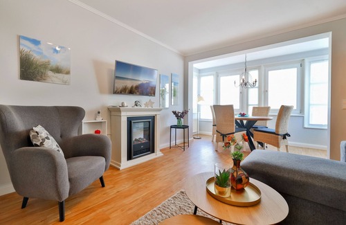 Binz Apartment | Bergen: stylish apartment with parking space and beach chair - FeWo Bergen