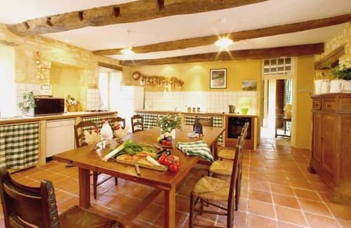 Bourniquel House | Bergerac/Sarlat, Historical Château, 247acres, amazing view, very quiet 10people