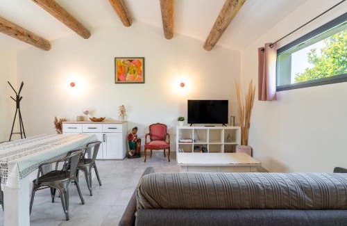 Saumane-de-Vaucluse House | Bergeries Saumane, Les Lavandes