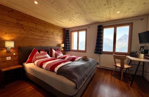 Altdorf Hotel | Berggasthaus Eggberge - Boutique Mountain Hotel - Access via Cablecar