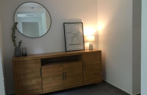 Oberkirchen Apartment | Berghaus 2 komfortable Wohnungen für bis zu 7 Personen - Familie - Wandern - E-Bike - Hunde - E-Ladesäule - WiFi