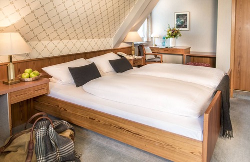 Gellinghausen Hotel | Berghotel Hoher Knochen