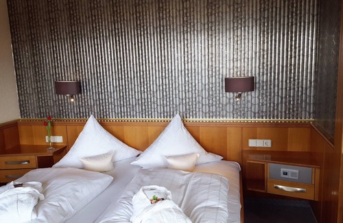 Gellinghausen Hotel | Berghotel Hoher Knochen