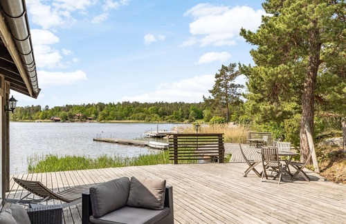 Skaftet House | Bergstigen Gunnebo by Interhome