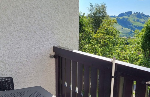 Missen-Wilhams Apartment | Bergzeit vacation apartment with pool and sauna, right by the ski lift